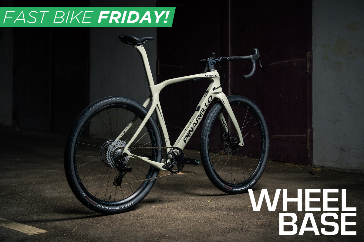 FAST BIKE FRIDAY – PINARELLO GREVIL EKAR