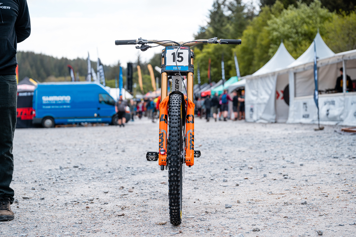 Mondraker Summum Carbon RR 2022