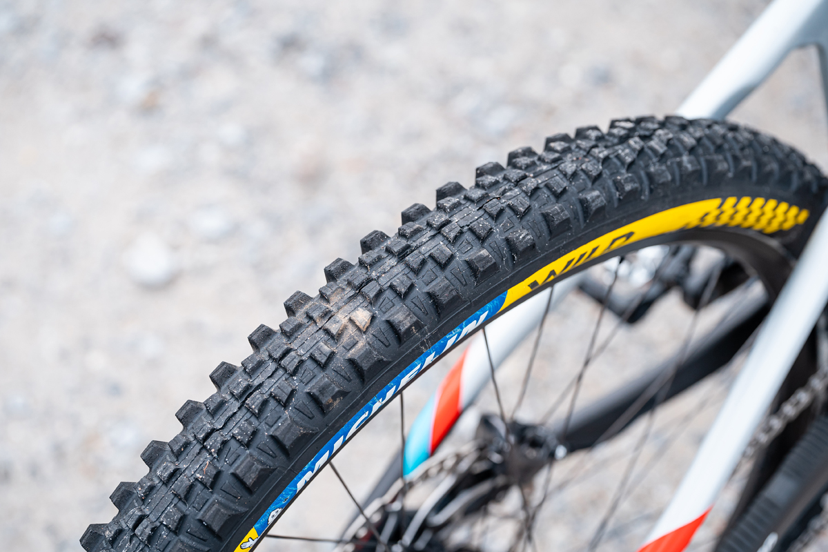 Mondraker Summum Carbon RR 2022