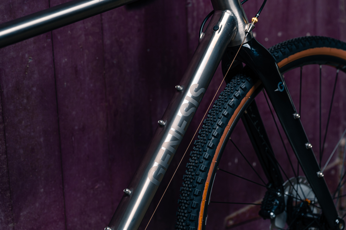 Genesis Croix De Fer Ti 2022