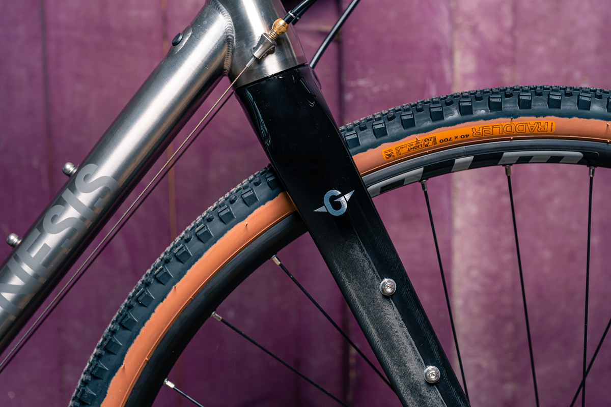Genesis Croix De Fer Ti 2022