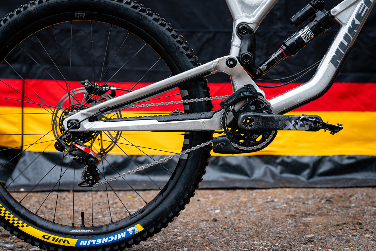 Nukeproof Dissent 297