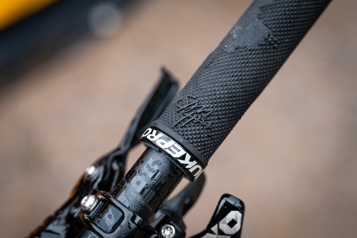 Nukeproof Dissent 297