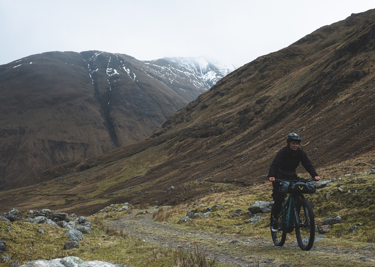 Apidura Backcountry Hip Pack