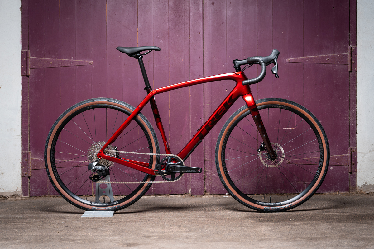 Trek Checkpoint SL6 eTap