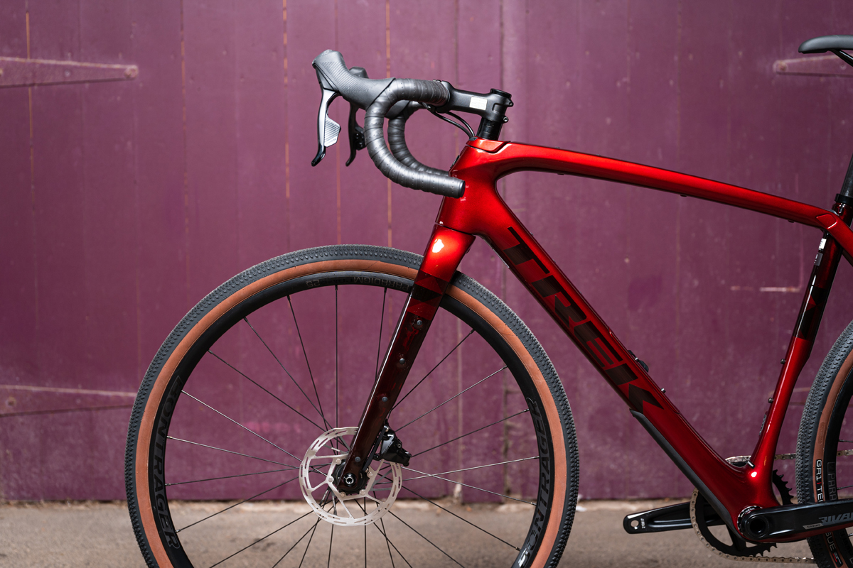 Trek Checkpoint SL6 eTap