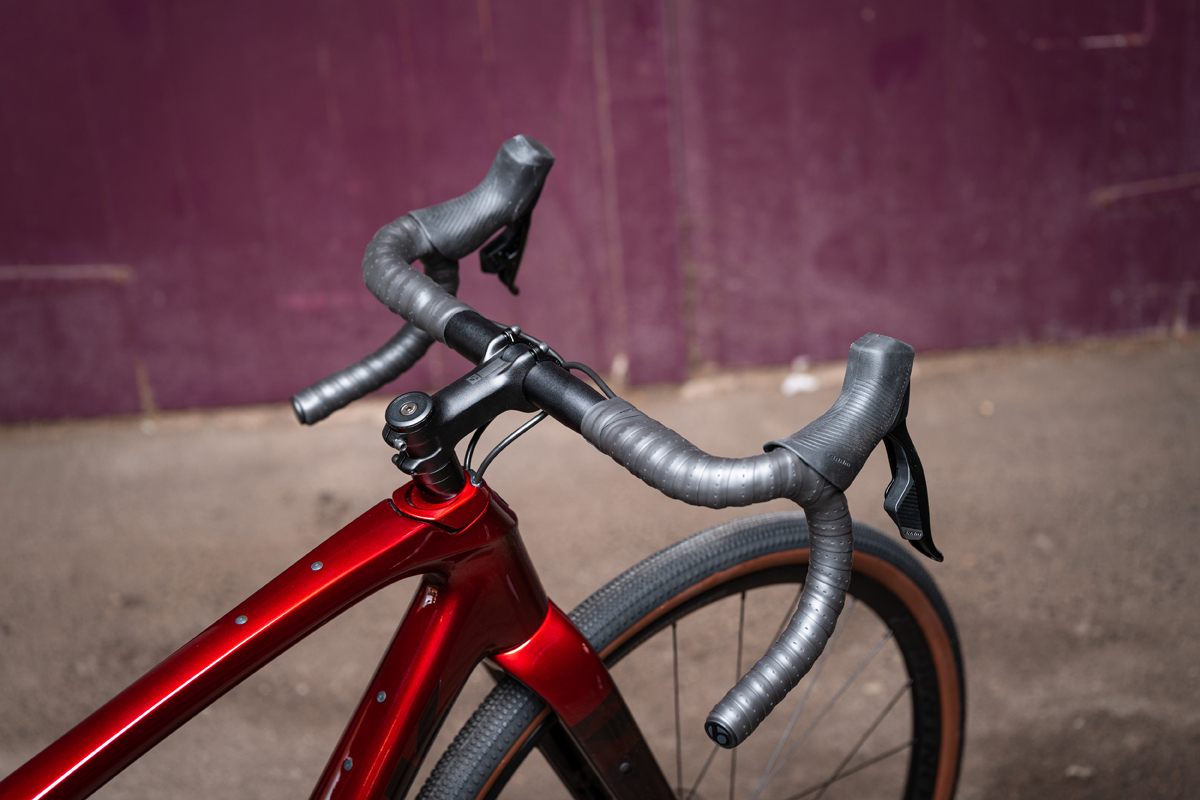 Trek Checkpoint SL6 eTap