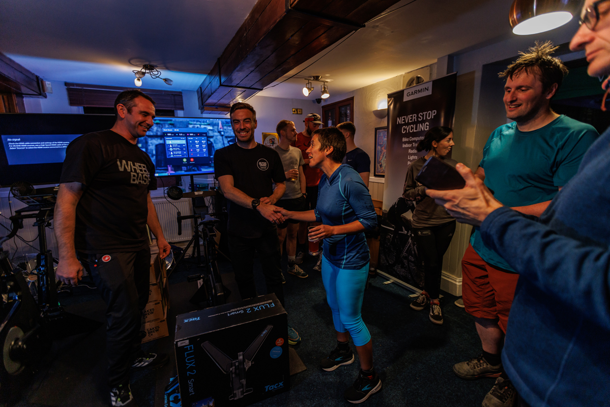 Wheelbase Garmin Tacx Team Race Night