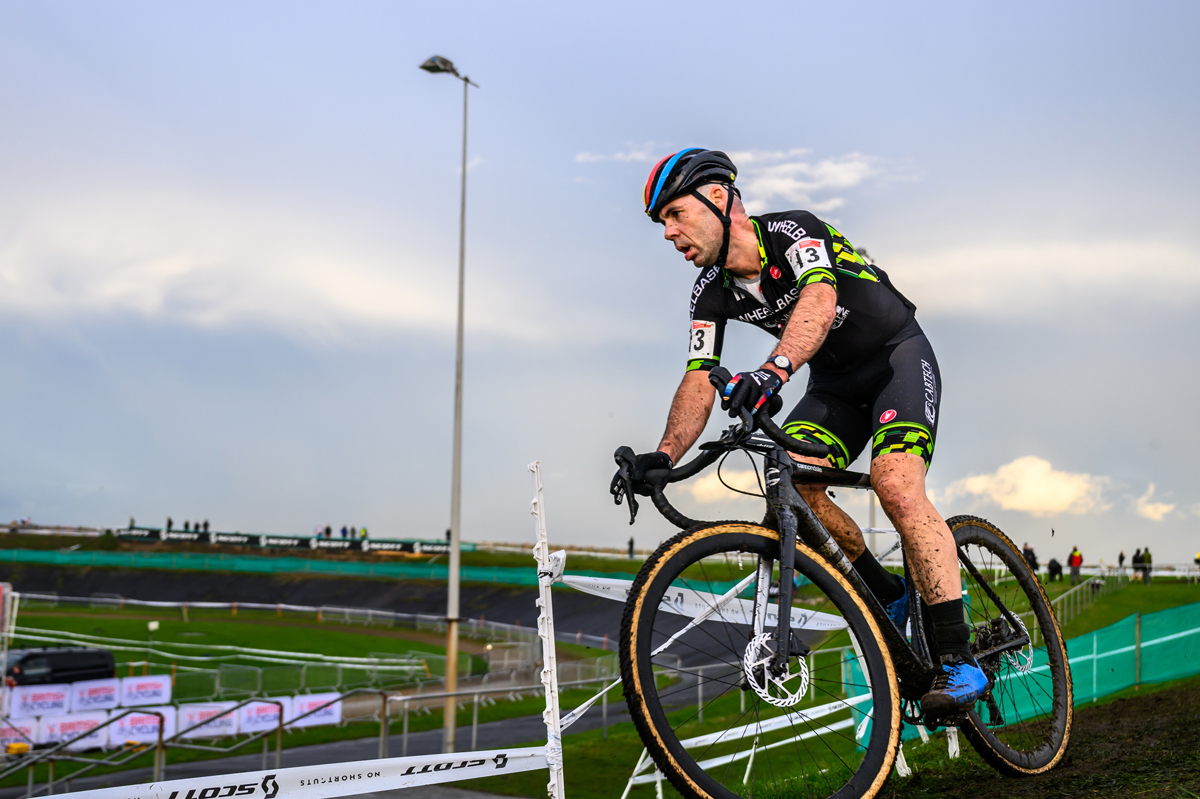 Wheelbase Cabtech Castelli