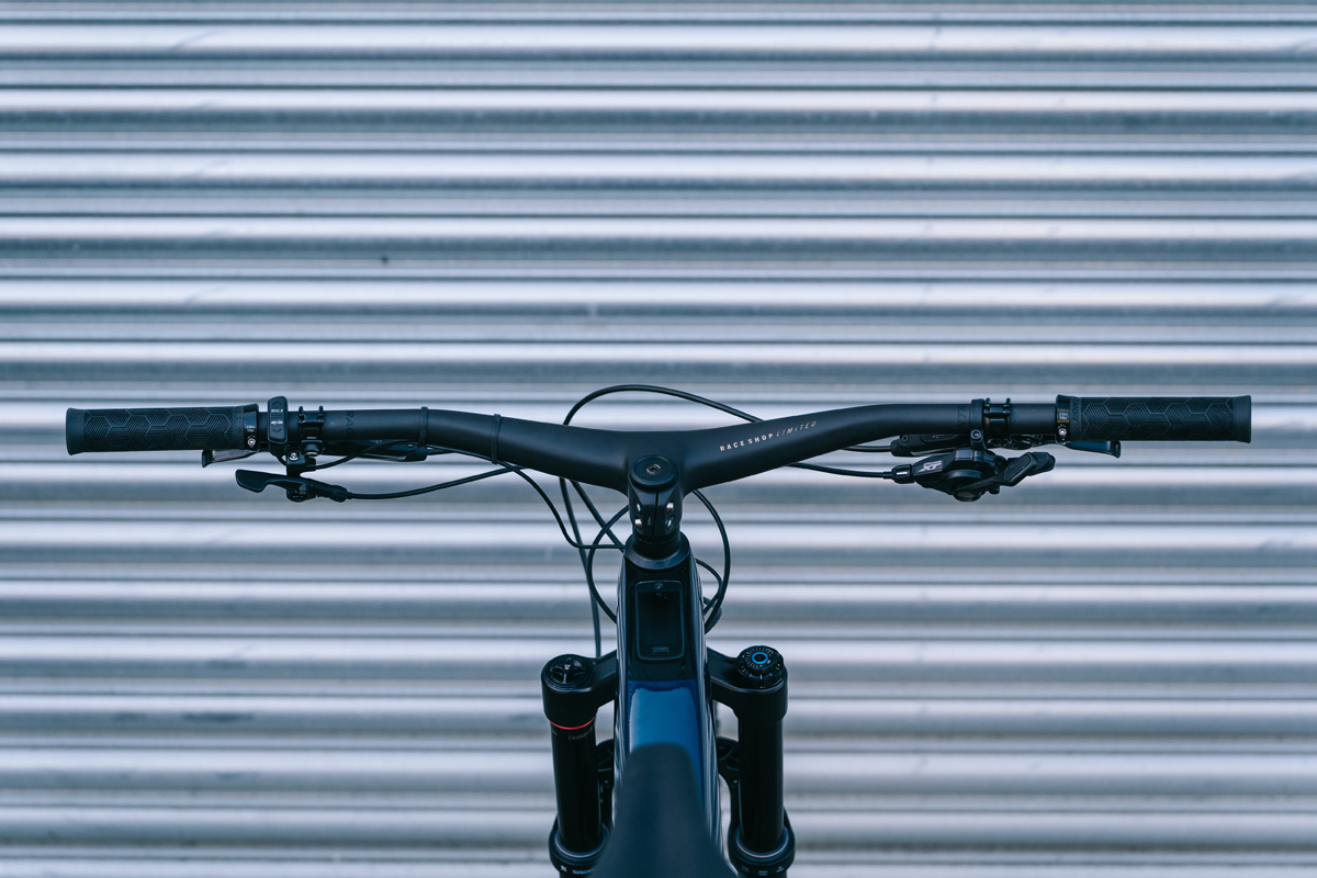 TREK Fuel EXe 9.8 GX AXS