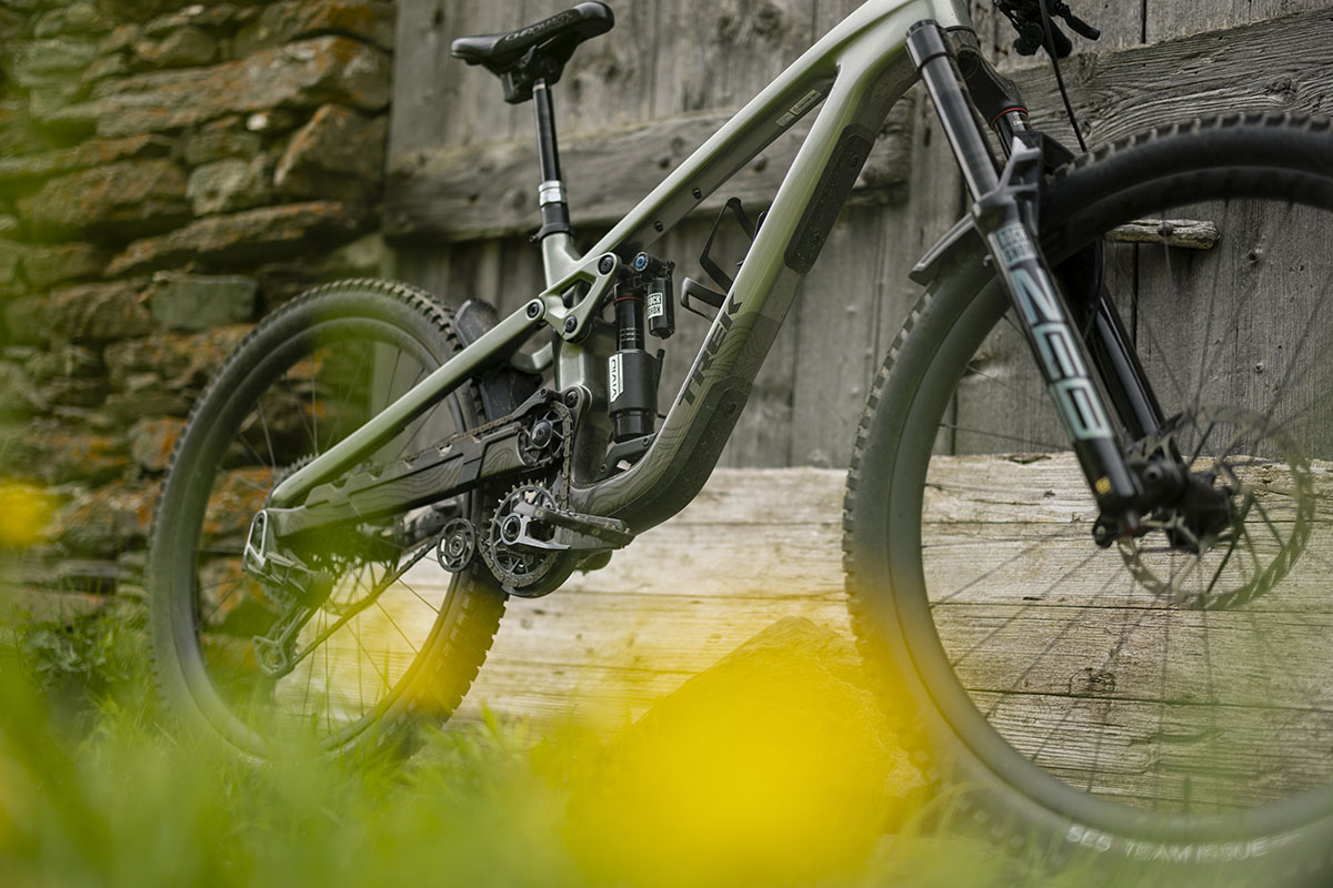 TREK SLASH GEN 6 – PRODUCT LAUNCH
