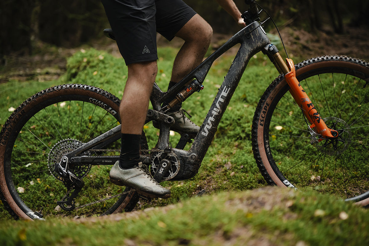 WHYTE E-LYTE E-MOUNTAIN BIKES – IN STOCK NOW!