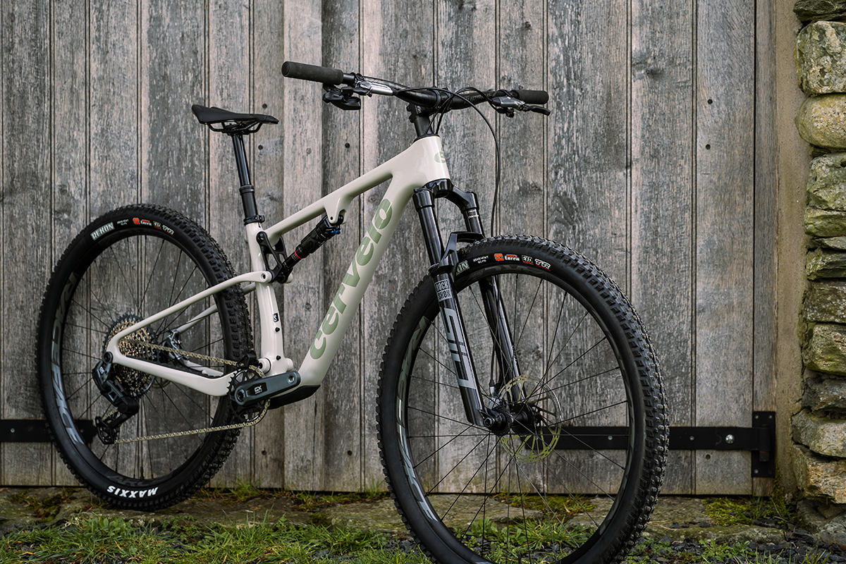 Price drop: 40% off the All New Cervelo ZFS-5 120 – The only limitations to riding with this bike will be your legs!