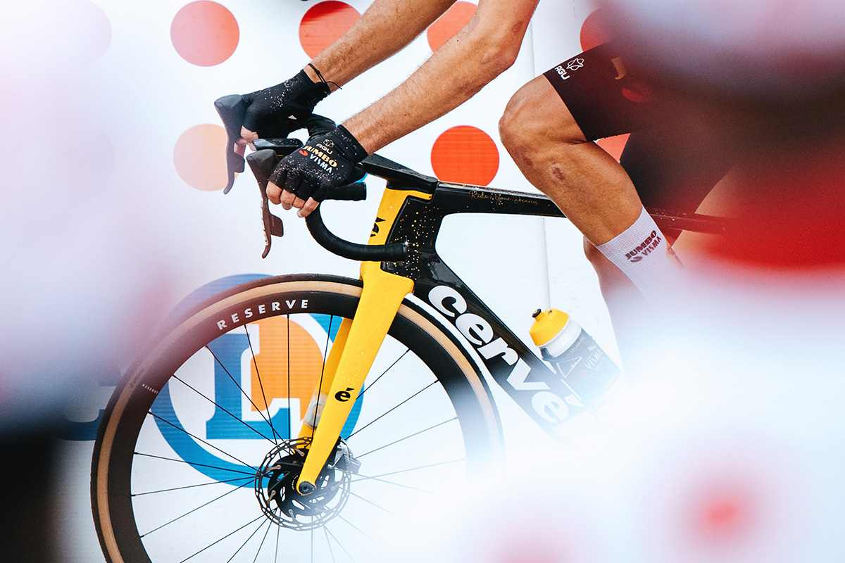 Reserve 34/37 carbon wheels – Further, Faster, For Longer, For Less with 40% Off RRP