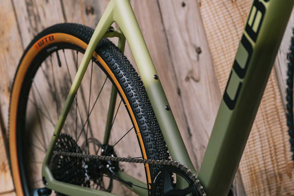 17% OFF CUBE NUROAD C:62 SLX… THERE’S NEVER BEEN A BETTER TIME TO GO FURTHER AND FASTER!
