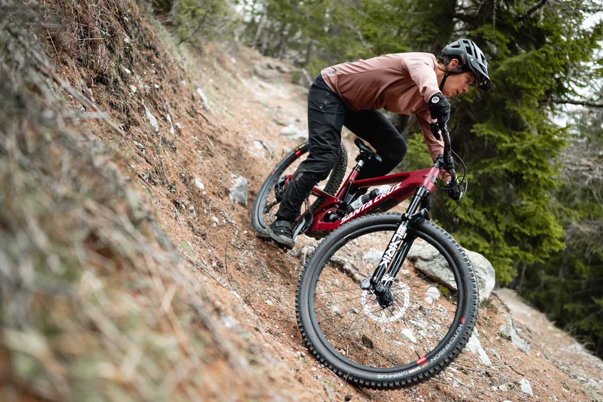 Wheelbase Exclusive – 39% off the Santa Cruz Hightower C S