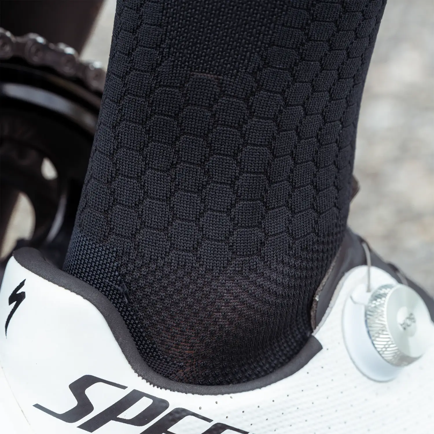 GripGrab_FastStream_Aero_Cycling_Socks_Black_4