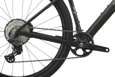 Addict_Gravel_40_Black_4