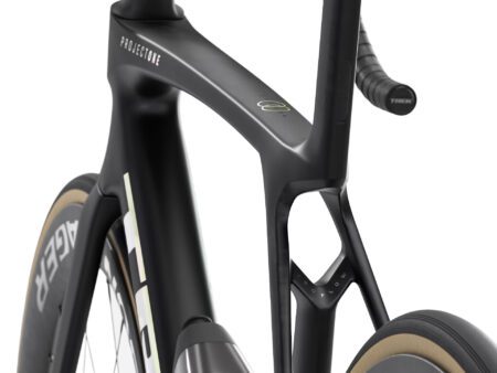 Trek_Madone_SLR_7_Gen_8_DeepSmoke_4