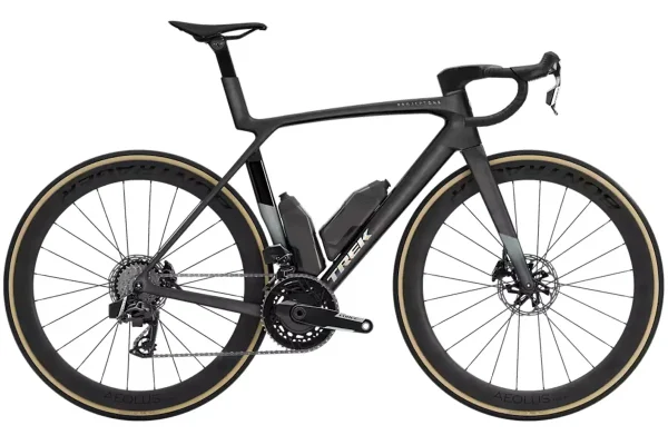 Trek_Madone_SLR7_AXS_Gen8_Matte_Carbon_Smoke_1