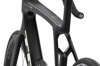 Trek_Madone_SLR_9_AXS_1X_Gen_8_Black_4