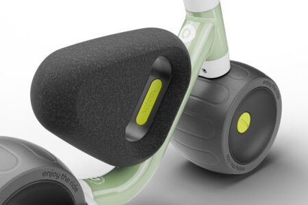 Woom_Wow_Self_Balancing_Green_3