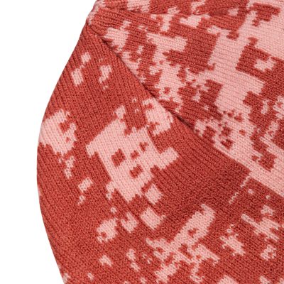 Burgtec_Rizz_Beanie_Cranberry_4