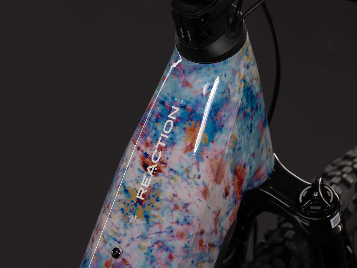 Reaction_Hybrid_SLX_800_Easy_Entry_Artline_3