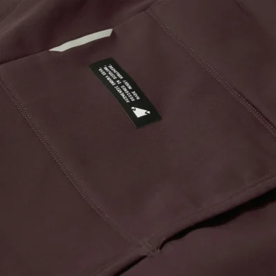 Endura_Womens_Loop_Ride_LS_Jersey_Black_Cherry_4