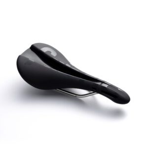 Fabric Line Race Team Shallow Titanium Rail Saddle | Black | 142 x 282mm