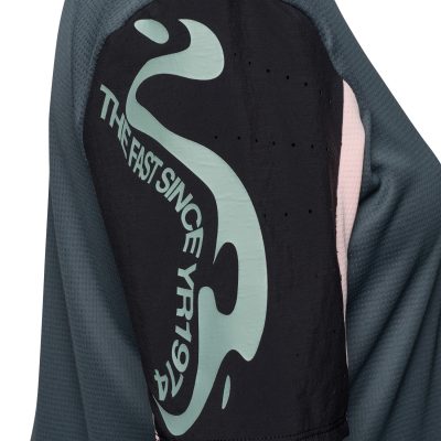 Fox_Womens_Defend_Creation_SS_Jersey_Deep_Cobalt_4