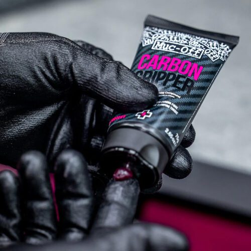 MUC-OFF-CARBON-GRIPPER-75G-2