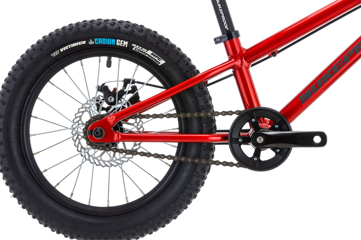 Cub_Scout_16_Red_26_2