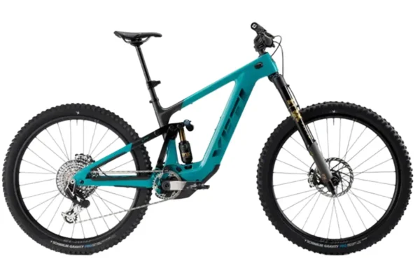 Yeti_LTe_T4_Factory_Blue_1
